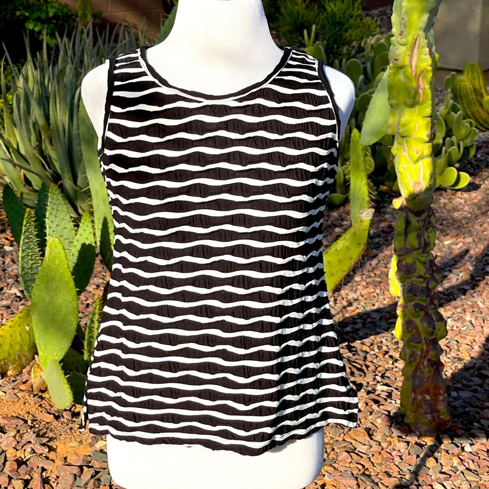 PLEATS COLLECTION BY PINGS IMPORTS TOP